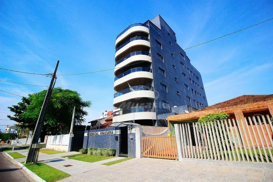 Foto 1 de Apartamento com 4 Quartos para alugar, 271m² em Centro, Guaratuba