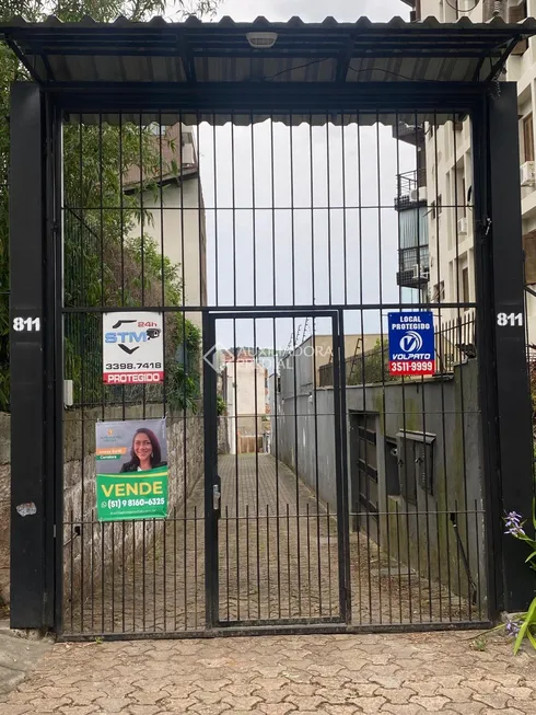 Foto 1 de Lote/Terreno à venda, 420m² em Tristeza, Porto Alegre