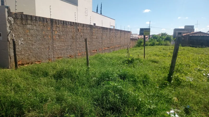 Foto 1 de Lote/Terreno à venda, 250m² em Vila Campos, Montes Claros