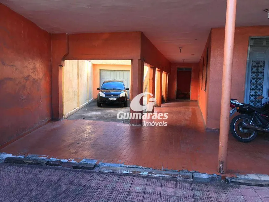 Foto 1 de Casa com 5 Quartos à venda, 358m² em Álvaro Weyne, Fortaleza