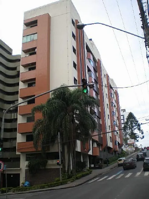 Foto 1 de Apartamento com 4 Quartos à venda, 194m² em Centro, Criciúma