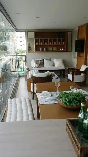 Foto 1 de Apartamento com 3 Quartos à venda, 178m² em Vila Suzana, São Paulo