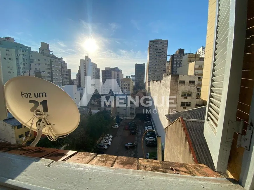 Foto 1 de Apartamento com 2 Quartos à venda, 55m² em Centro Histórico, Porto Alegre