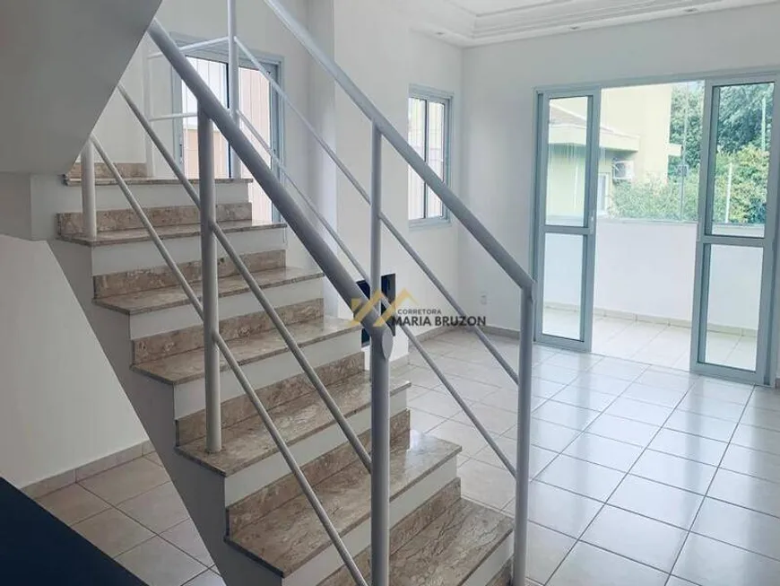 Foto 1 de Casa de Condomínio com 3 Quartos à venda, 223m² em Jardim Samambaia, Jundiaí