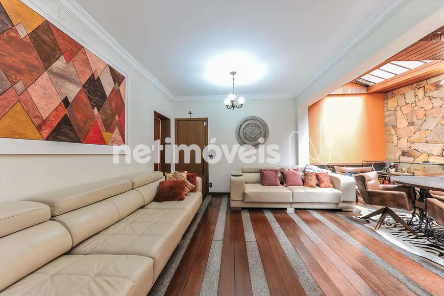 Foto 1 de Apartamento com 5 Quartos à venda, 210m² em Santo Antônio, Belo Horizonte