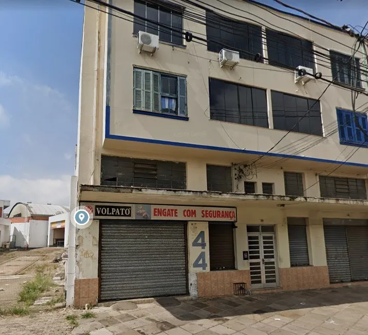 Foto 1 de Ponto Comercial para alugar, 200m² em São João, Porto Alegre