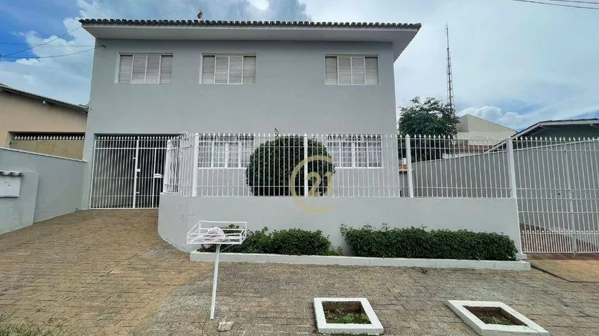 Foto 1 de Casa com 4 Quartos para alugar, 231m² em Vila Sfeir, Indaiatuba