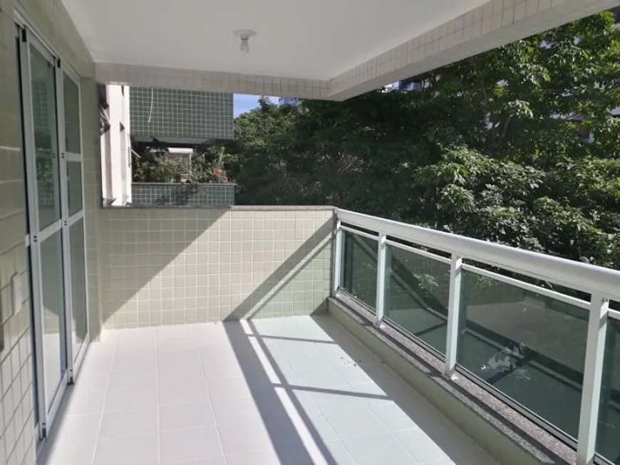 Foto 1 de Apartamento com 2 Quartos à venda, 74m² em Barra da Tijuca, Rio de Janeiro