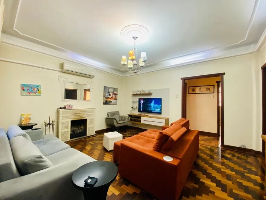 Foto 1 de Apartamento com 3 Quartos à venda, 109m² em Moinhos de Vento, Porto Alegre