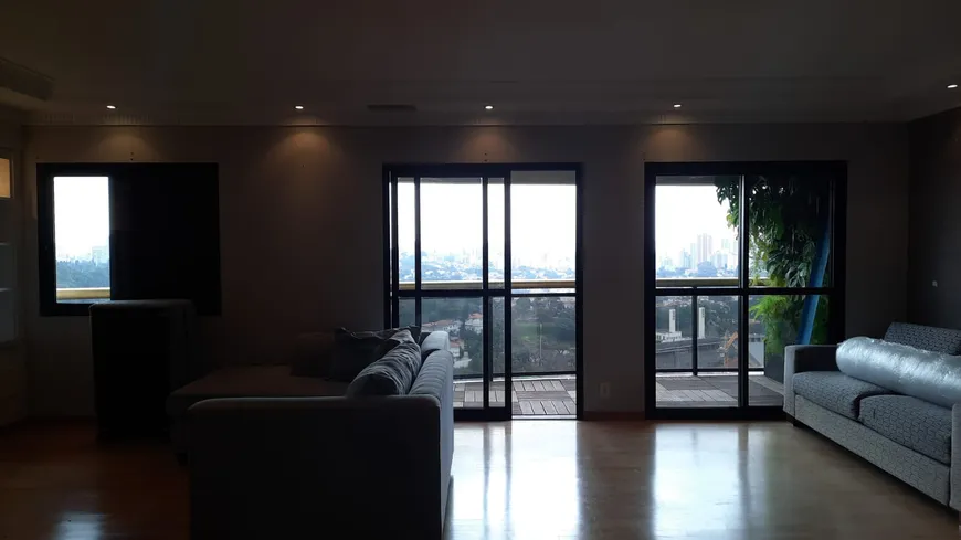 Foto 1 de Apartamento com 4 Quartos para alugar, 150m² em Bela Vista, São Paulo