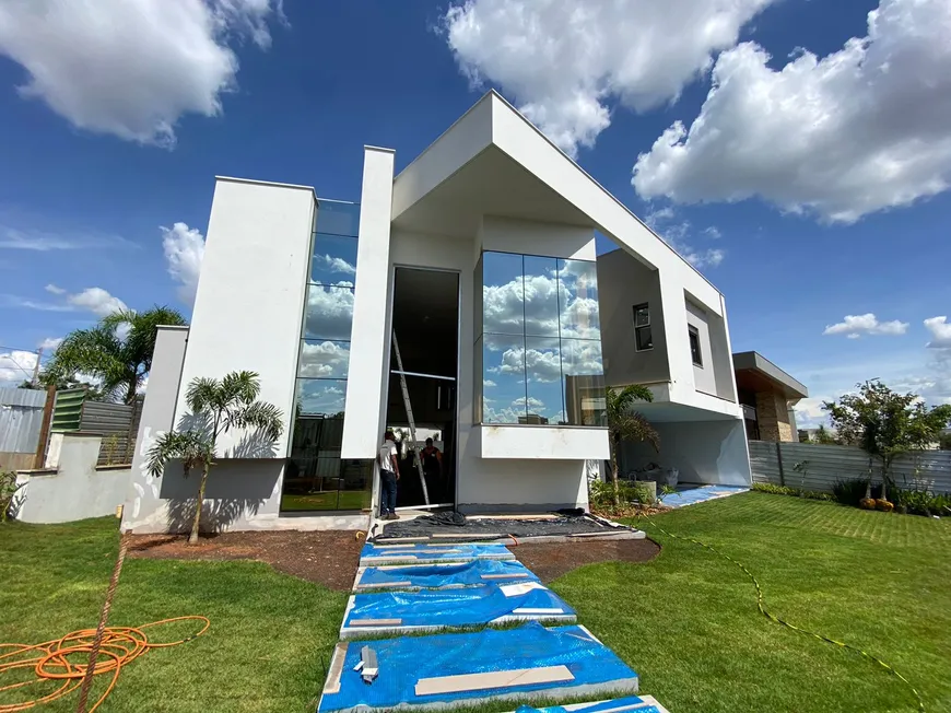 Foto 1 de Casa de Condomínio com 5 Quartos à venda, 501m² em Condominio Cyrela Landscape, Uberlândia