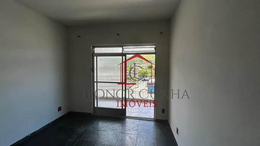 Foto 1 de Apartamento com 3 Quartos para alugar, 75m² em Praça Seca, Rio de Janeiro