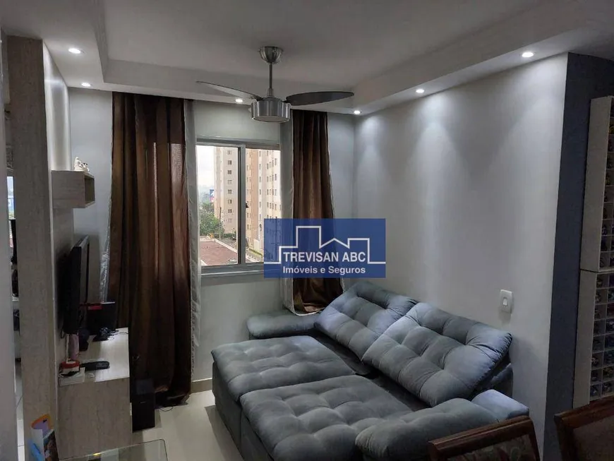 Foto 1 de Apartamento com 2 Quartos à venda, 46m² em Canhema, Diadema
