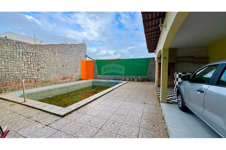 Foto 1 de Casa com 7 Quartos à venda, 500m² em Cohajap, São Luís