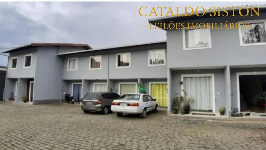 Foto 1 de Casa de Condomínio com 2 Quartos à venda, 72m² em Varginha, Nova Friburgo