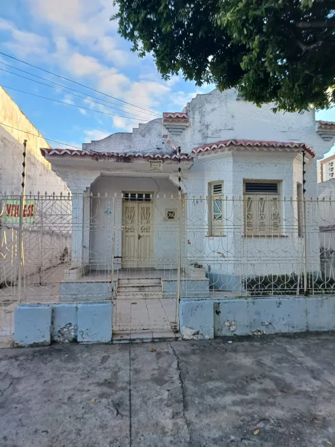 Foto 1 de Casa com 3 Quartos à venda, 308m² em Centro, Aracaju