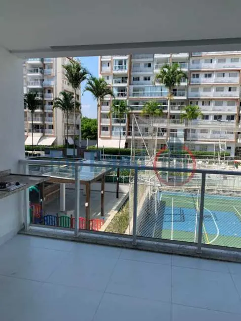 Foto 1 de Apartamento com 2 Quartos à venda, 70m² em Recreio Dos Bandeirantes, Rio de Janeiro