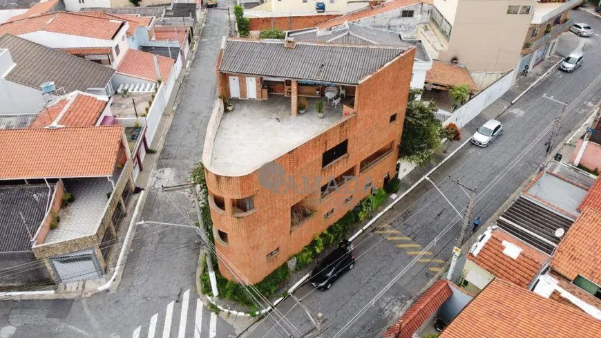 Foto 1 de Sobrado com 3 Quartos para venda ou aluguel, 360m² em Vila Costa Melo, São Paulo