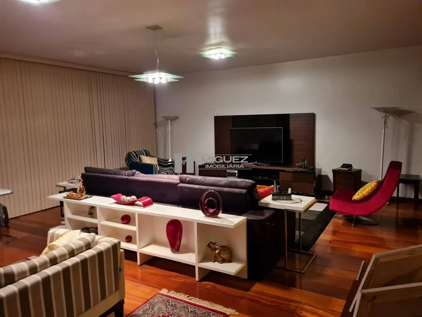 Foto 1 de Apartamento com 5 Quartos à venda, 226m² em Tijuca, Rio de Janeiro