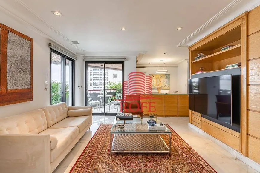 Foto 1 de Apartamento com 3 Quartos à venda, 107m² em Moema, São Paulo