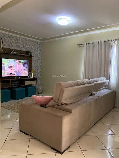 Foto 1 de Casa com 3 Quartos à venda, 190m² em Jardim Santa Rosa II, São José do Rio Preto