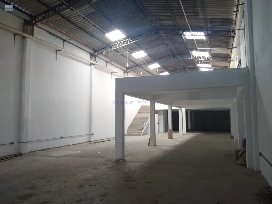 Foto 1 de Galpão/Depósito/Armazém para alugar, 550m² em Baeta Neves, São Bernardo do Campo