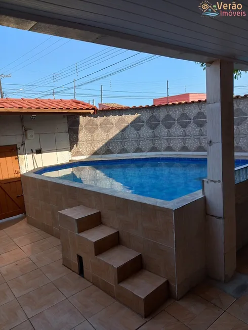 Foto 1 de Sobrado com 6 Quartos à venda, 326m² em Gaivota Praia, Itanhaém