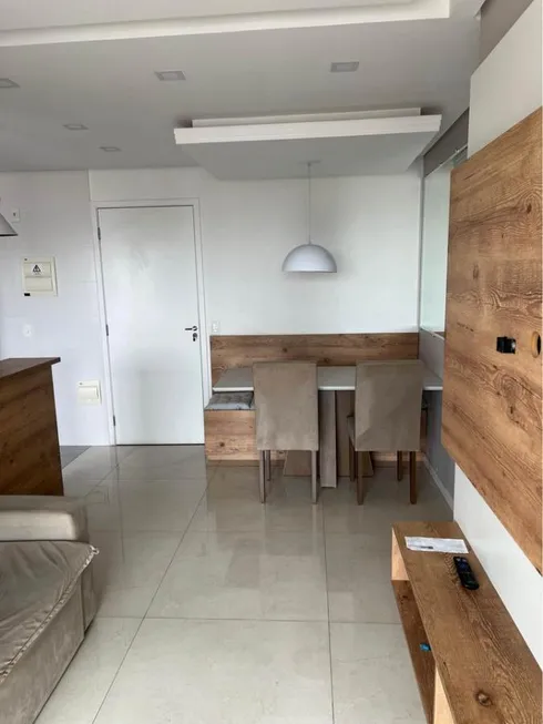 Foto 1 de Apartamento com 2 Quartos para alugar, 50m² em Jardim Umarizal, São Paulo