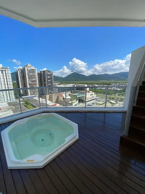 Foto 1 de Apartamento com 3 Quartos à venda, 135m² em Recreio Dos Bandeirantes, Rio de Janeiro