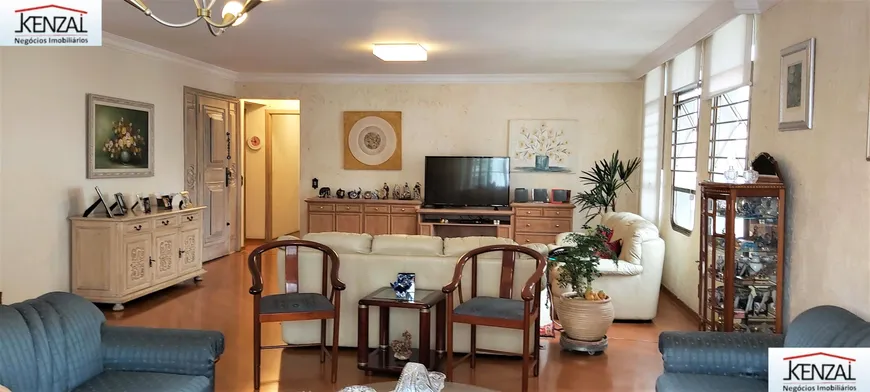 Foto 1 de Apartamento com 3 Quartos para alugar, 222m² em Jardim Paulista, São Paulo