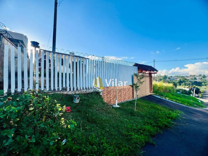 Foto 1 de Casa com 2 Quartos à venda, 120m² em Planta Deodoro, Piraquara