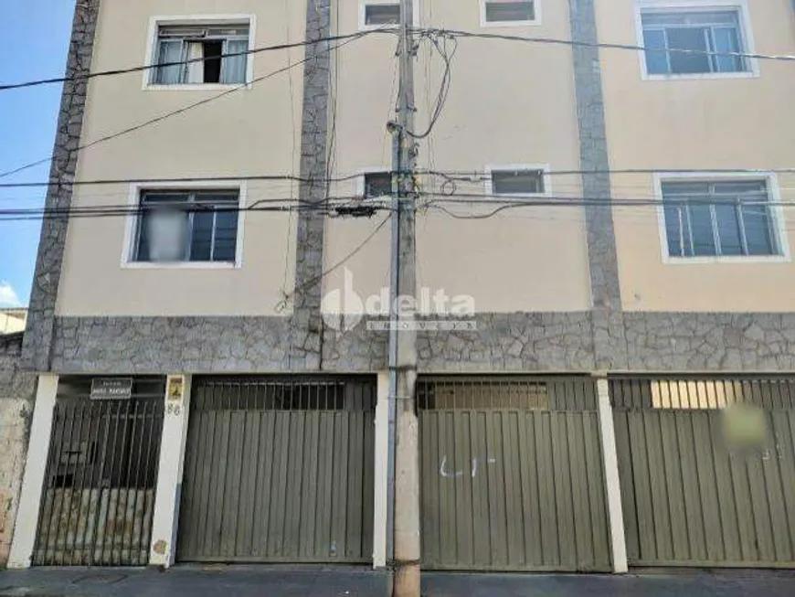 Foto 1 de Apartamento com 3 Quartos à venda, 90m² em Centro, Uberlândia