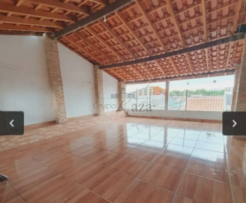 Foto 1 de Casa com 3 Quartos à venda, 150m² em Jardim Morumbi, São José dos Campos