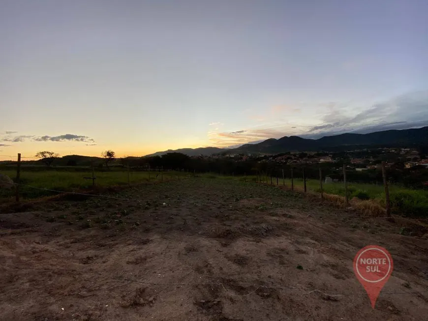 Foto 1 de Lote/Terreno à venda, 360m² em Santa Efigênia, Brumadinho