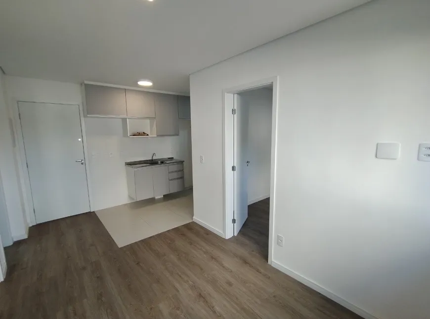 Foto 1 de Apartamento com 2 Quartos para alugar, 40m² em Vila Butantã, São Paulo