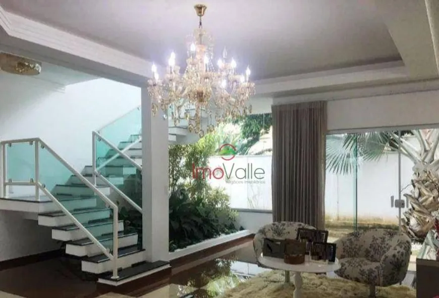 Foto 1 de Casa de Condomínio com 6 Quartos para venda ou aluguel, 540m² em Parque Mirante Do Vale, Jacareí