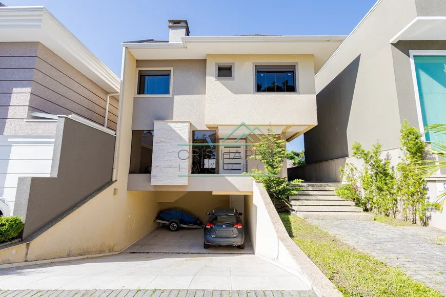 Foto 1 de Casa de Condomínio com 4 Quartos à venda, 226m² em Pilarzinho, Curitiba