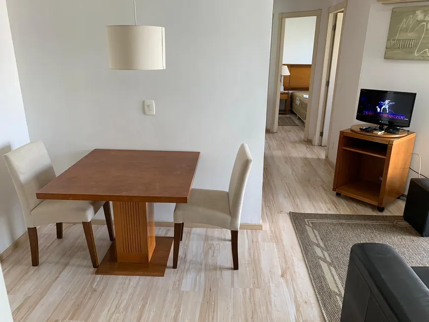 Foto 1 de Flat com 2 Quartos para alugar, 48m² em Vila Olímpia, São Paulo