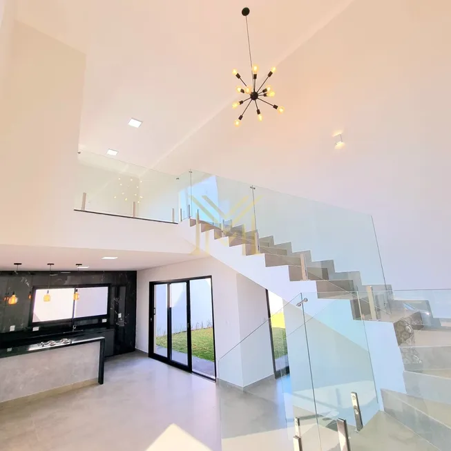 Foto 1 de Casa com 2 Quartos à venda, 300m² em Residencial Villa de Leon, Piratininga
