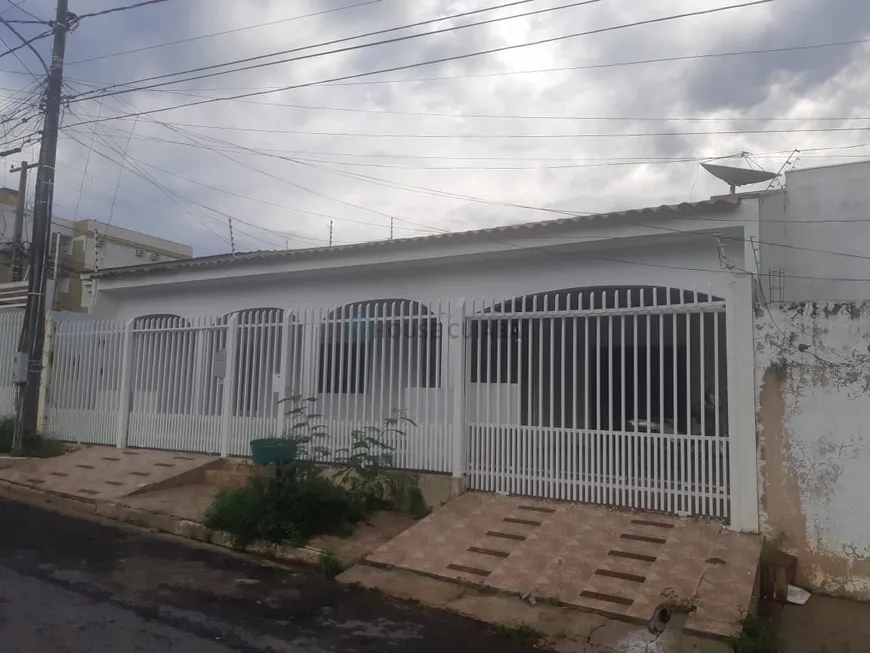 Foto 1 de Casa com 4 Quartos à venda, 540m² em Morada do Ouro, Cuiabá