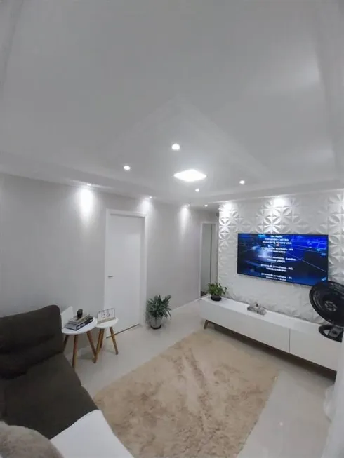 Foto 1 de Apartamento com 2 Quartos à venda, 54m² em Vila Atlântica, Mongaguá