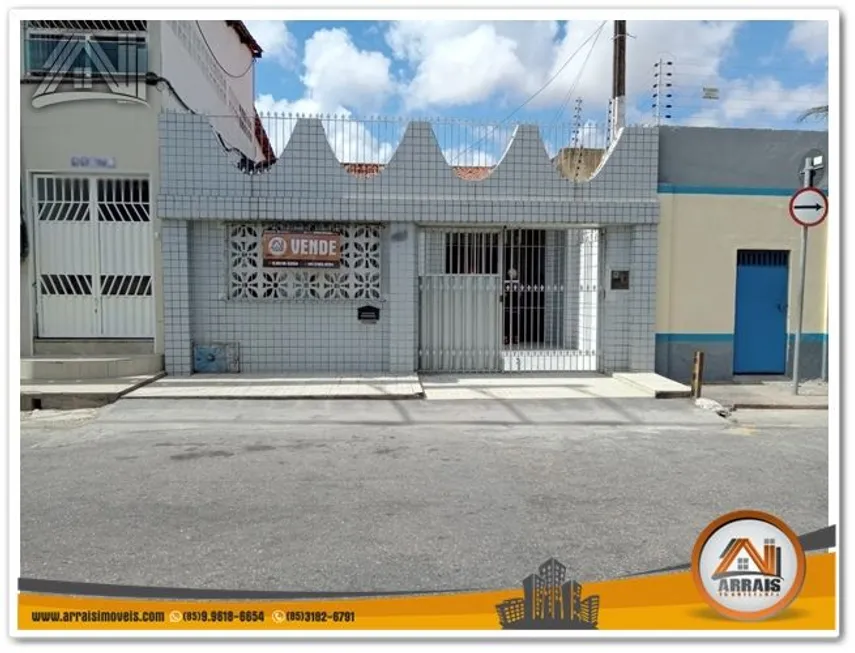 Foto 1 de Casa com 3 Quartos à venda, 79m² em Montese, Fortaleza