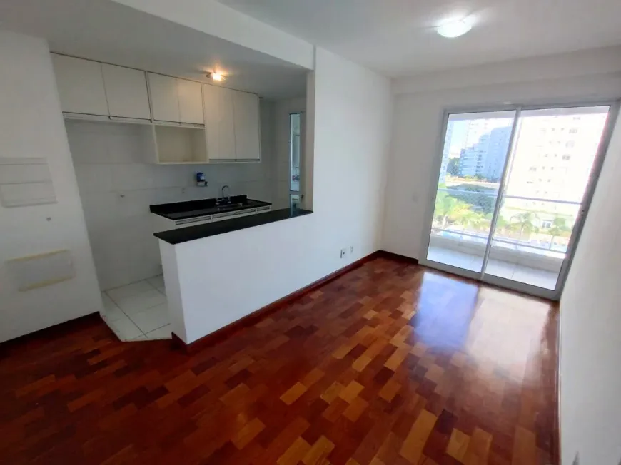 Foto 1 de Apartamento com 2 Quartos para alugar, 55m² em Vila Anastácio, São Paulo