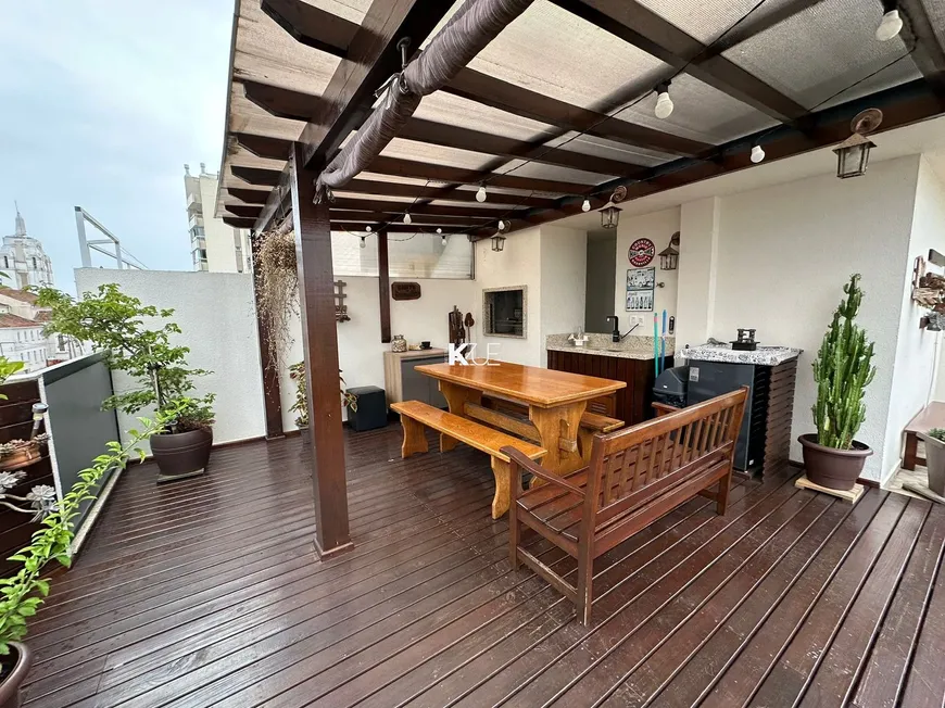 Foto 1 de Apartamento com 3 Quartos à venda, 152m² em Estreito, Florianópolis