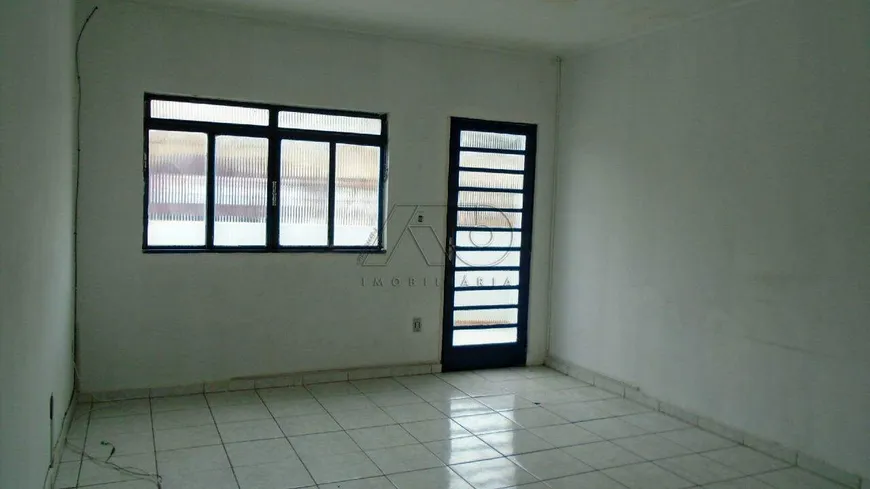 Foto 1 de Casa com 3 Quartos para alugar, 72m² em Castelinho, Piracicaba