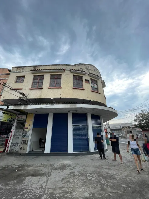 Foto 1 de com 2 Quartos para alugar, 70m² em Bangu, Rio de Janeiro