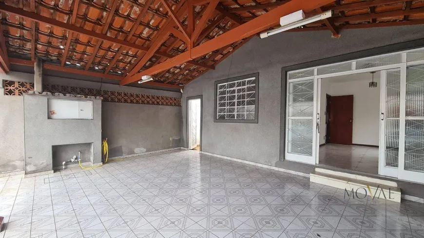 Foto 1 de Casa com 3 Quartos para alugar, 130m² em Jardim Satélite, São José dos Campos