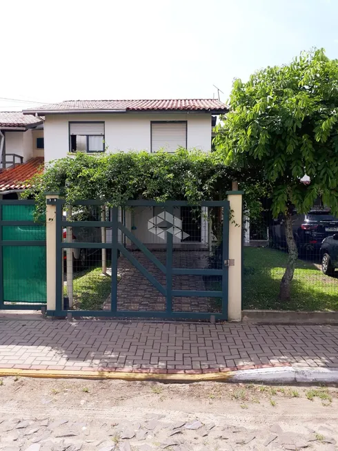 Foto 1 de Casa com 2 Quartos à venda, 68m² em Capao Novo, Capão da Canoa