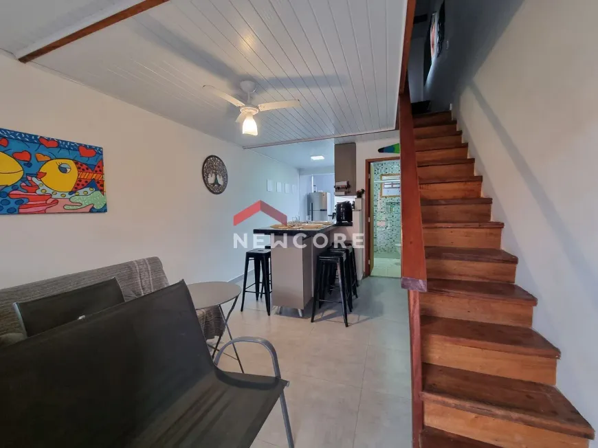 Foto 1 de Casa de Condomínio com 1 Quarto à venda, 65m² em Sape, Ubatuba