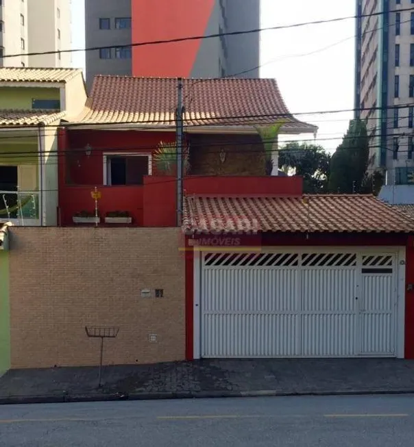 Foto 1 de Sobrado com 3 Quartos à venda, 450m² em Vila Floresta, Santo André